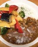 ラム肉と夏野菜のスパイシーカレー
