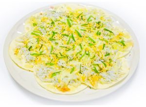 餃子の皮で作る釜揚げしらすのおつまみピザ-レシピのメイン写真