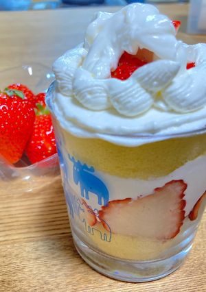 簡単いちご🍓グラスケーキ🎂-レシピのメイン写真