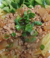 麻婆豆腐の素で作るジャージャー麺-レシピのメイン写真