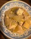 塩揉み大根と鶏胸肉あつあげの胡麻味噌炒め