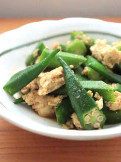 美味★鶏ミンチとオクラの炒め物カレー風味-レシピのメイン写真