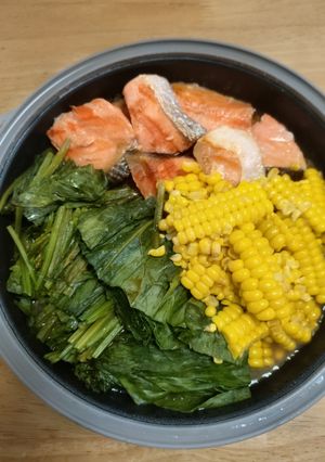 鮭とほうれん草のバター醤油蒸し-レシピのメイン写真