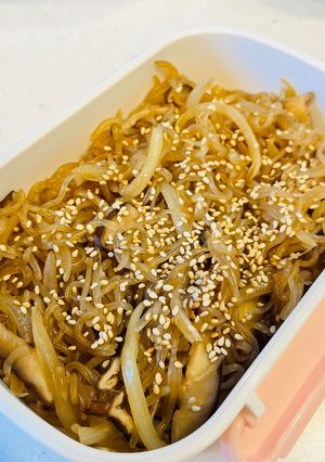 しらたき・玉ねぎ・椎茸のすき焼き風副菜-レシピのメイン写真