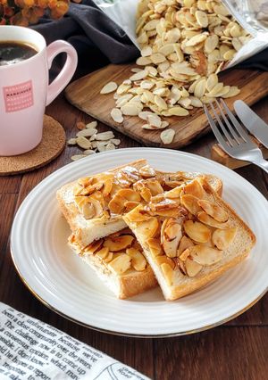 10分で作れる☆フロランタン風トースト。-レシピのメイン写真