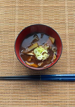 横浜発♡柚子胡椒のピリ辛•ナスの味噌汁-レシピのメイン写真