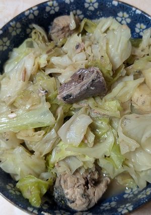 簡単★キャベツとサバ缶の黒胡椒炒め-レシピのメイン写真