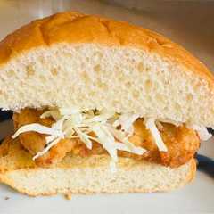 รูปของ ザックザクチキンカツバーガー