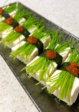 水切り塩豆腐の芽ねぎのせ-レシピのメイン写真