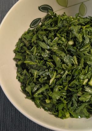 生の春菊と白だしのごま油サラダ-レシピのメイン写真
