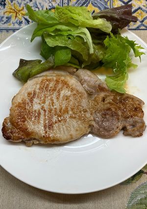 豚肉ロースステーキをカリッと！焼こう！-レシピのメイン写真