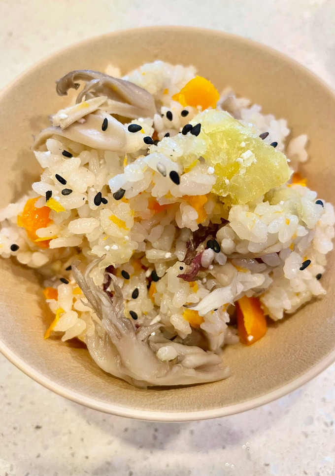 舞茸さつまいも人参の炊き込みご飯-レシピのメイン写真