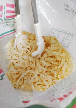 長持ちパラパラ使いやすい♪冷凍チーズ-レシピのメイン写真