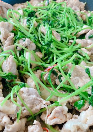 【包丁要らず！】豆苗と豚肉のレモン炒め-レシピのメイン写真
