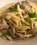 きのことピーマンの和風パスタ