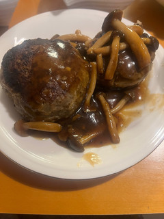 れんこん入り和風ハンバーグ-レシピのメイン写真