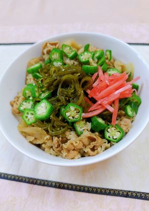 ☆めかぶ&オクラ入り牛丼美味♫-レシピのメイン写真