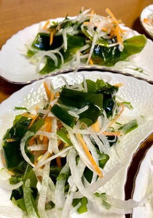 シソ香る三陸ワカメのシャキッと和風サラダ-レシピのメイン写真