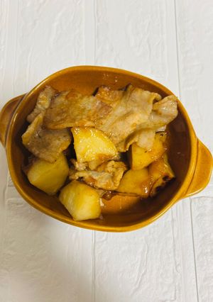 1:1:〜新じゃがとバラ肉の炒め煮-レシピのメイン写真