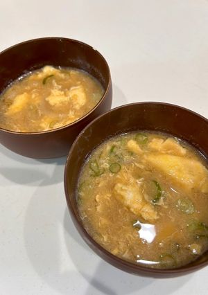 ホッとひと息♡とき卵のバター味噌汁-レシピのメイン写真