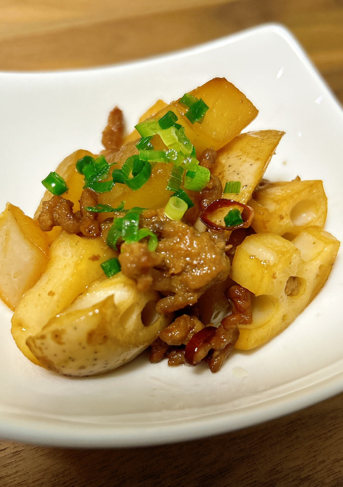 マジうま！れんこんと大根の挽肉甘辛炒め-レシピのメイン写真