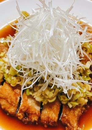 鶏むね肉で作る！葱たっぷり油淋鶏-レシピのメイン写真