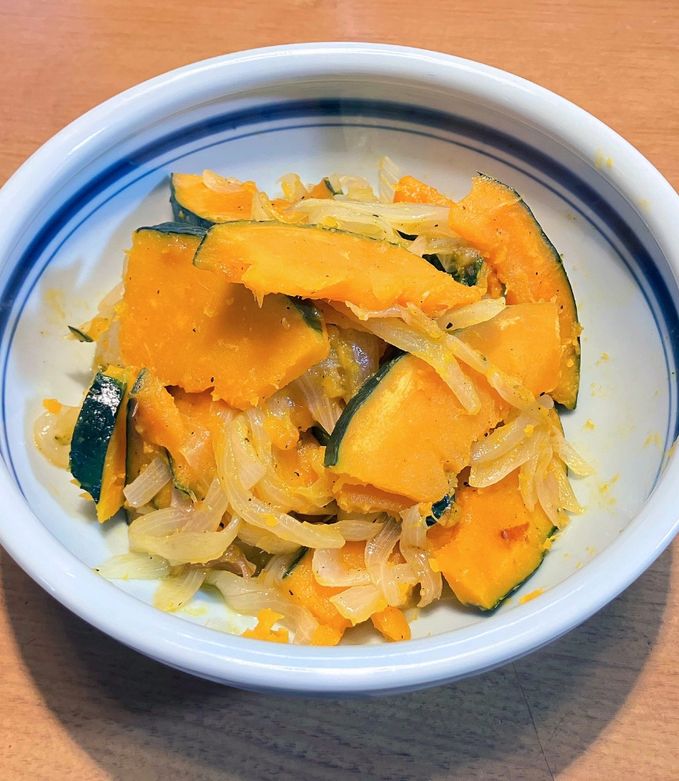 カボチャと玉ねぎの炒め煮 by スモールファーマーズ