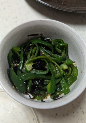 レンジで1分！ピーマンの塩昆布あえ-レシピのメイン写真