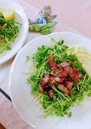 豆苗とベーコンの入ったうどん♬-レシピのメイン写真
