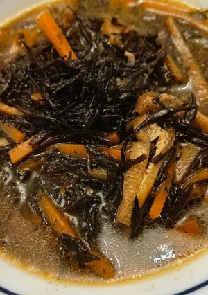 簡単！炒めと煮込みで味シミ！ひじきの煮物！-レシピのメイン写真
