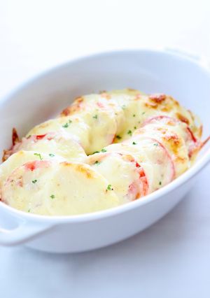 シャキとろ【長芋とトマトのマヨチーズ焼き-レシピのメイン写真