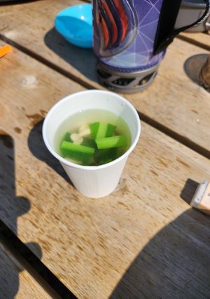 【山ご飯】小松菜としめじのアゴだしスープ-レシピのメイン写真