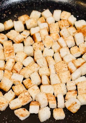【作りおき】食パンで自家製クルトン-レシピのメイン写真