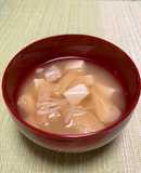 豆腐とエノキと油揚げのお味噌汁♪