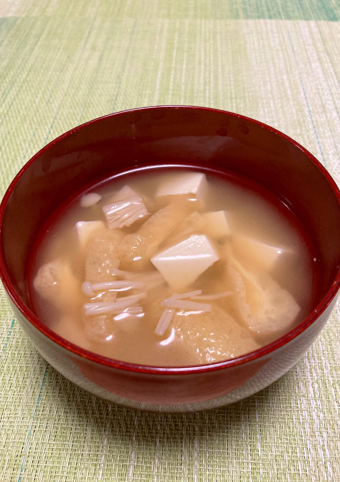 豆腐とエノキと油揚げのお味噌汁♪-レシピのメイン写真