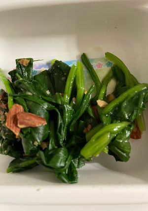 給食 ほうれん草 サラダ アーモンド-レシピのメイン写真