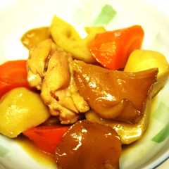 รูปของ ムキタケと根菜の煮物