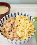 時短！簡単！鶏ももそぼろ丼お弁当や冷凍