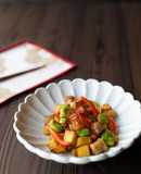 豚肉とじゃがいも・そら豆の中華炒め