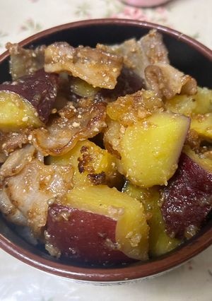 豚バラ肉とさつまいものごま味噌炒め-レシピのメイン写真