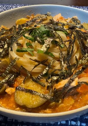 和洋折衷！ツナ＆ナスのトマトうどん-レシピのメイン写真