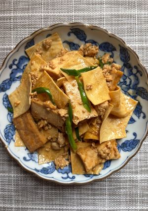 湯葉と厚揚げの鶏ひき肉炒め-レシピのメイン写真