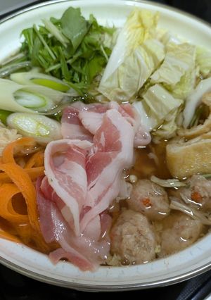 鍋だしは買う必要なし！甘めのちゃんこ鍋-レシピのメイン写真