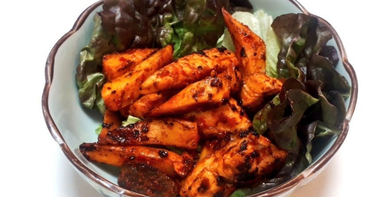 エリンギと鶏ササミのピリ辛炒め by シャア専用料理長 【クックパッド