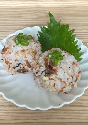 ちりめん山椒＆海老ちりめんのおにぎり-レシピのメイン写真