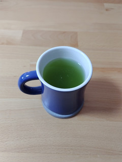 茶殻を出さずに緑茶を飲む-レシピのメイン写真