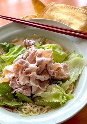 ＊冷やし塩ワンタン麺豚しゃぶレタスのっけ＊-レシピのメイン写真