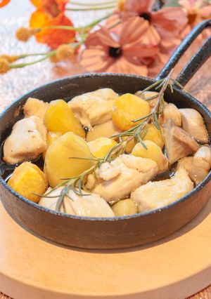 栗と鶏肉のアヒージョ-レシピのメイン写真