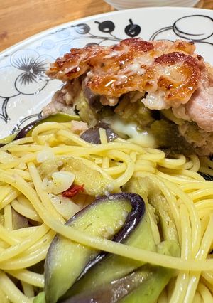メインを凌駕❣️茄子のペペロンチーノパスタ♫-レシピのメイン写真