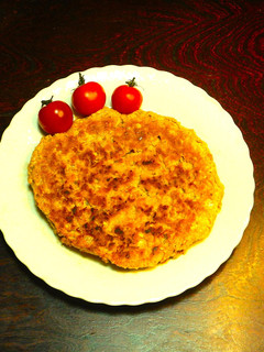 炒め、手ごね無し!新玉ネギ特大ハンバーグ-レシピのメイン写真